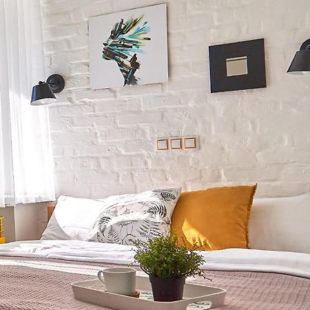 Яскраві Апартаменти √ Wi-Fi √ Кава √ 2Хв П.Олександрія Bila Tserkva Extérieur photo