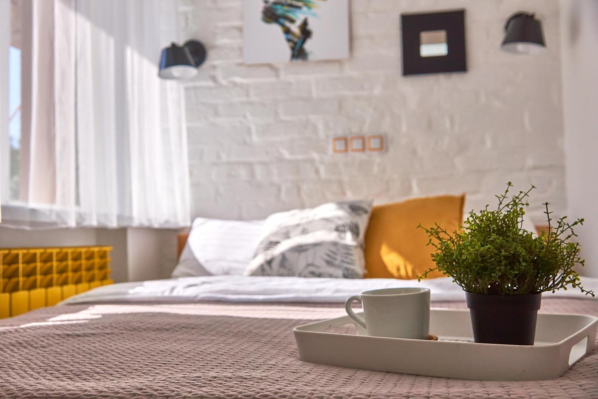 Яскраві Апартаменти √ Wi-Fi √ Кава √ 2Хв П.Олександрія Bila Tserkva Extérieur photo